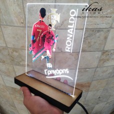 Φωτιστικό Ronaldo με όνομα fot027