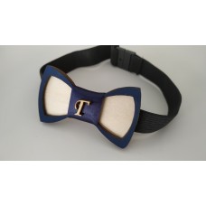 Παπιγιόν ξύλινο μονόγραμμα pap008